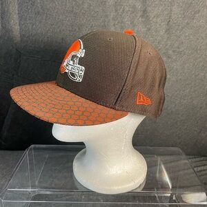 NFL Cleveland Browns New Era 59Fifty 5950 Fitted 7 1/2 Hat Cap Honeycomb Bill